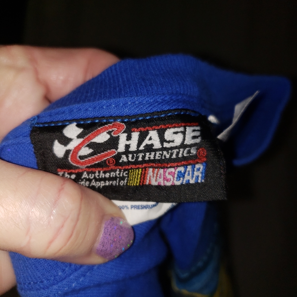 Nascar Kyle Busch t-shirt - Picture 3 of 4